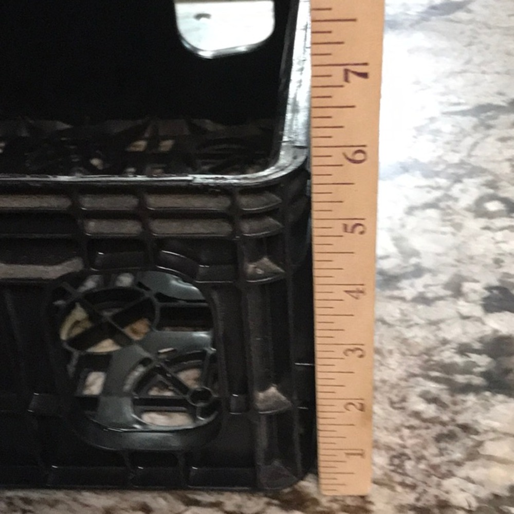 Vintage Coca Cola black plastic crate carrier - Picture 8 of 8